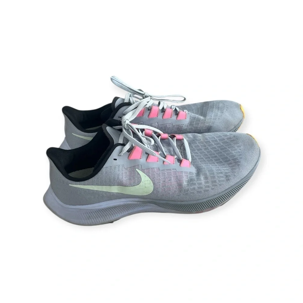 Nike Air Zoom Pegasus 37 Women’s Gray and Pink Running Shoes